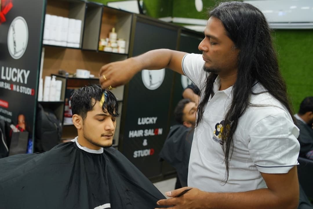 Men's Haircut & Styling